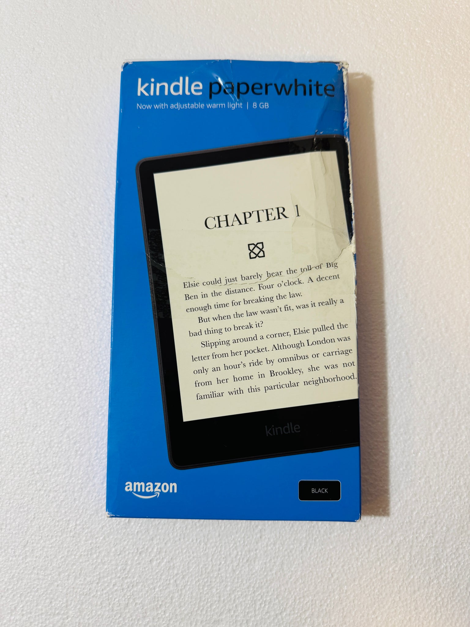 NEW 2023 Kindle Paperwhite 8GB 11th Gen  WIFI 6.8 Touch Display - Box not perfect