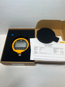 Fluke FLUKE-700RG31 Pressure Gauge, Reference, 10000 PSIG, 1.5" x 5" x 4.5"